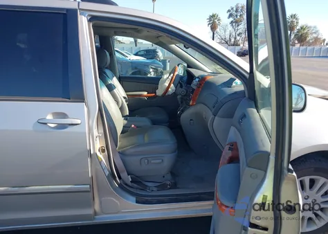 2008 Toyota Sienna Limited from USA, damaged, VIN 5TDBK22C58S014538